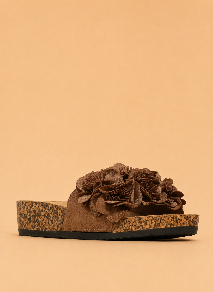 Corsage - Truffle